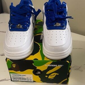 Bapesta A Bathing Ape BapeSta
Patent Leather White Blue